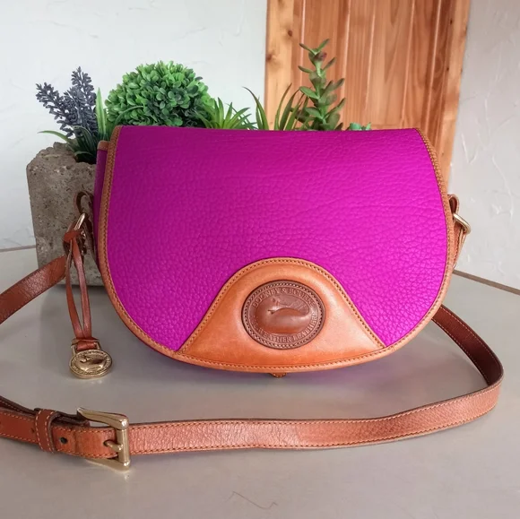 Dooney & Bourke Vogue Saddle Flap Bag 1990's - Picture 5 of 12